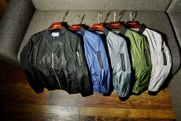 (Một con cá) phiên bản MA1 cổ điển windproof áo khoác chuyến bay Air Force thể vải nam 5 màu vào.