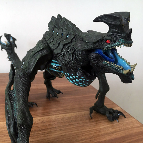 Genuine neca Ring Pacific Last Mouse Monster Handmade Model 9% New Box - Free Last Mice