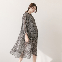 Pregnant women spring dress fashion 2019 new loose Korean version spicy mom belly pleated chiffon skirt pregnant woman skirt