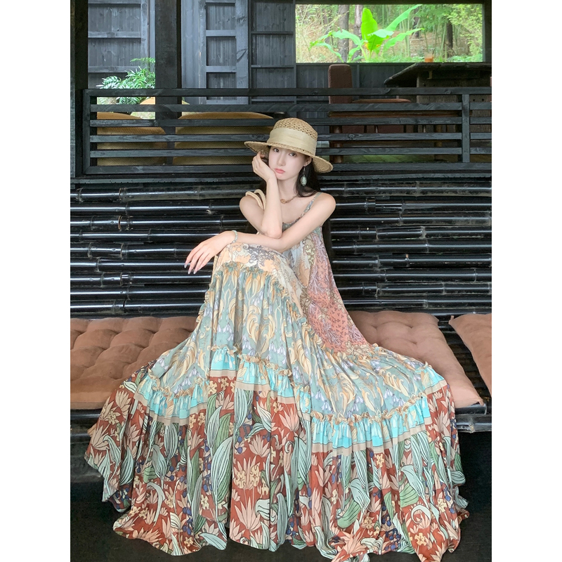 Walkindark【Gudian Ballads】Vacation Bohemian Ethnic Style Original Totem Loose Suspender Dress
