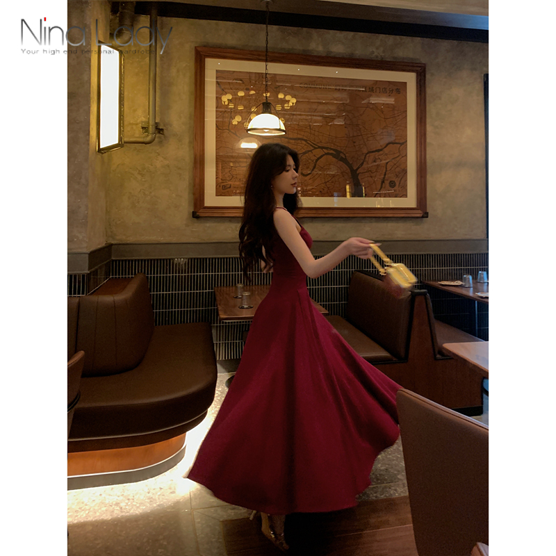 Ninalady Retro Hong Kong Style High-End Slim Stereo Cut Red Dress Long Skirt with Large Hem A-Line Dress