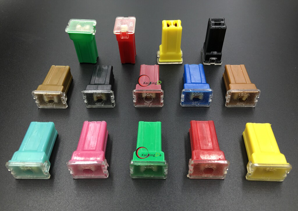Car square fuse small interpolation block small insurance car fuse insurance sheet square insurance sheet long foot