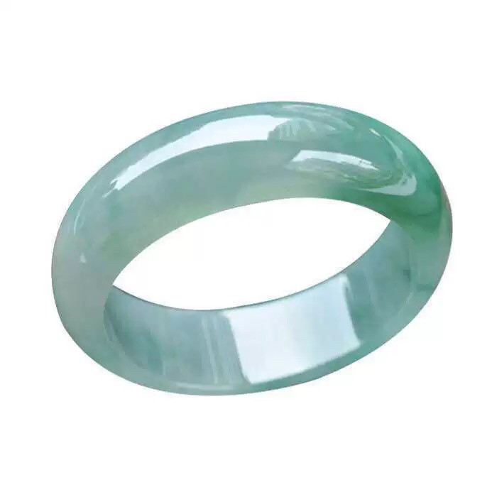 Myanmar ice jadeite bangle: imperial green in a royal bracelet