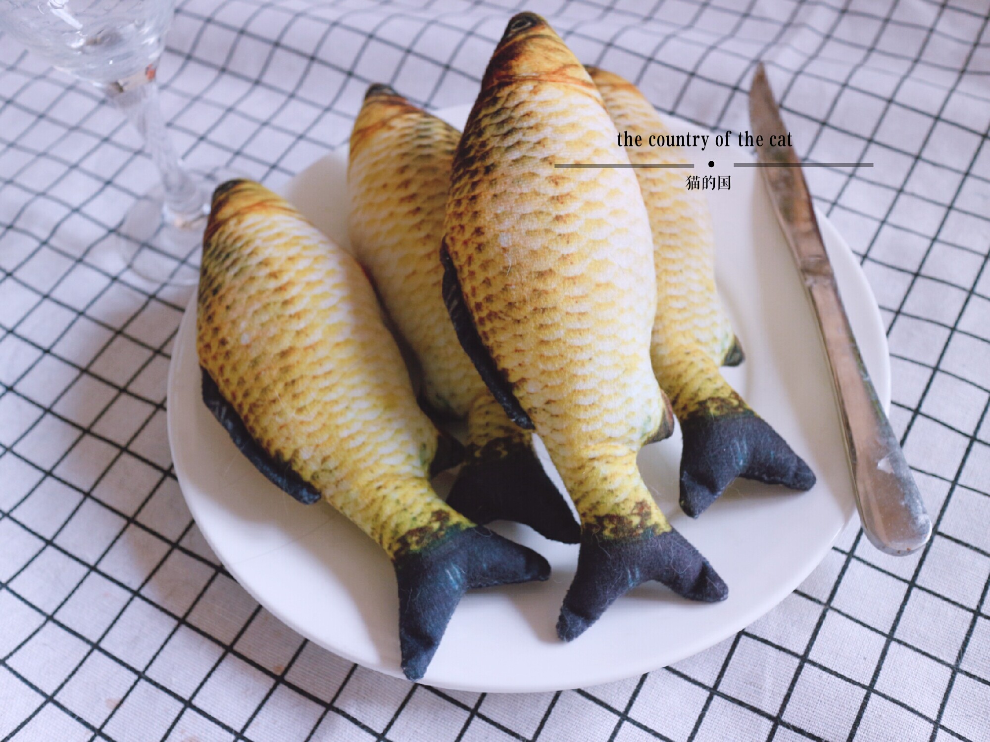 Catnip fish plush fish cat toy cat molars vent teasing cat magic artifact cat teasing stick simulation (full 30)