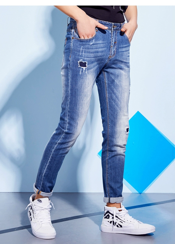 Dễ dàng xây dựng quần jean nam mùa hè quần jeans lỗ giặt phiên bản Hàn Quốc của quần lọt khe quần màu xanh nhạt - Quần jean