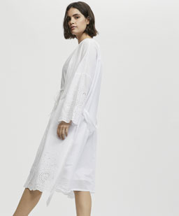 Mùa xuân và mùa hè giảm giá Oysho hoa trắng dịch vụ nhà không tay đồ ngủ phụ nữ mùa hè eo nightdress 30286138250