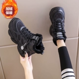 Утепленные зимние удерживающие тепло высокие сапоги на платформе, коллекция 2022