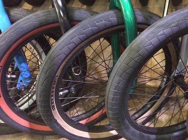 20x2 40 bmx tires