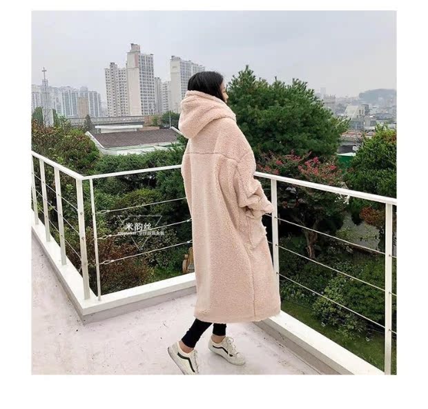 Mùa đông phiên bản Hàn Quốc mỏng lỏng dài mũ trùm đầu sừng khóa cừu sang trọng áo khoác bông cotton phụ nữ áo phao nữ dáng ngắn