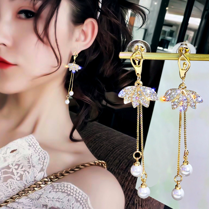 Dance-in-the-genre superfairy Temperament Sensual Long Version Flow Suearrings Woman South Korea Pearl Pendant Earrings Silver Needle Ear Pin