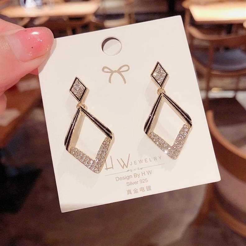 Silver Needle Geometric Rhomboid Earrings Luxury Atmospheric Earrings Pendant Women's Temperament Fashion Personality Long Version Japan-Japan Earrings