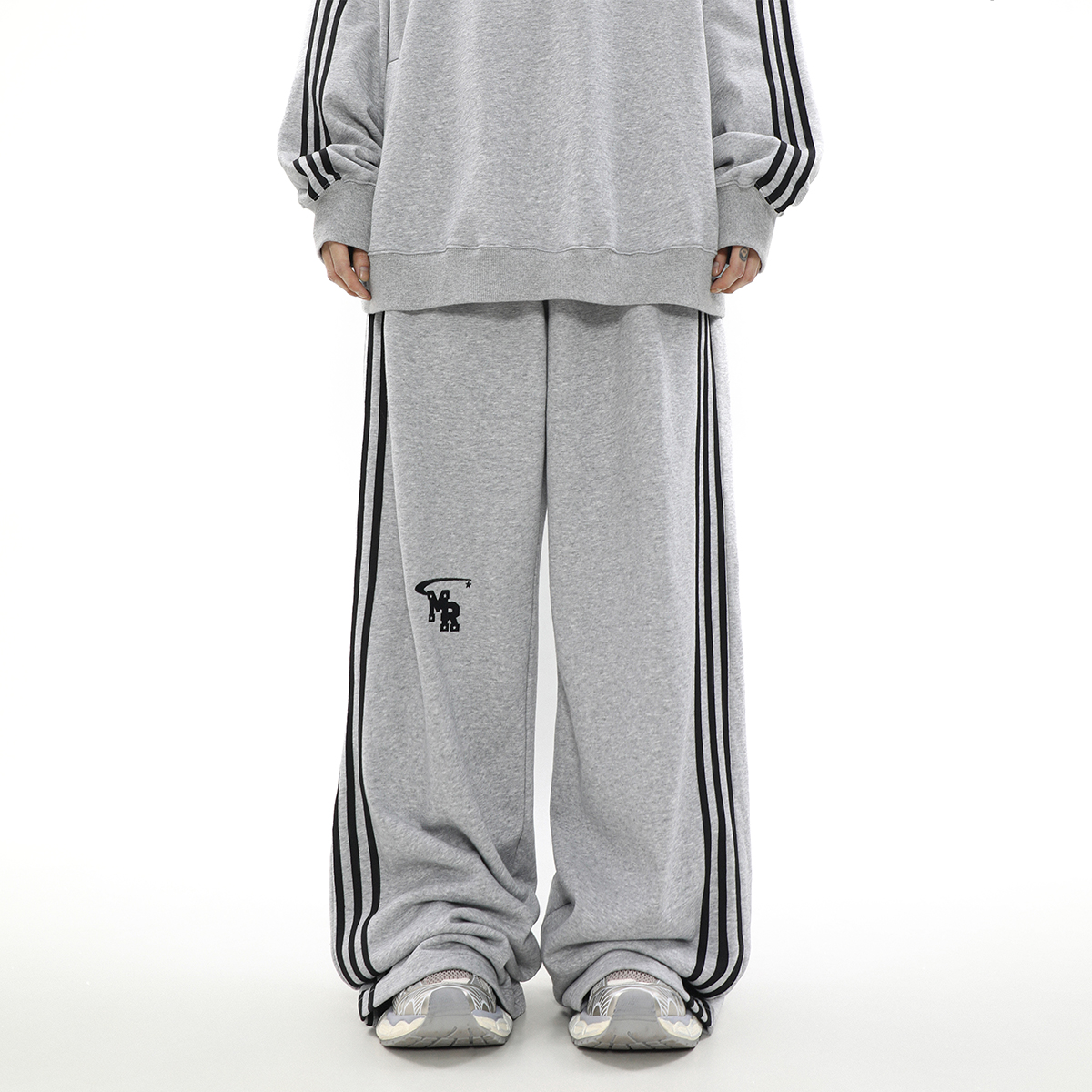 MRNEARLY アメリカンレトロスウェットパンツ ハイストリート ストレート ワイドレッグ スポーツパンツ メンズ 秋冬 カップル カジュアル パンツ