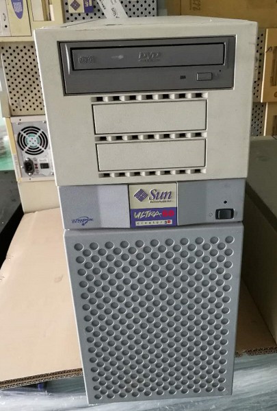 Spot sun sun sun sun u60 ultra 60 Workstation complete machine 450MHZ X2 1G 9 1G DVD