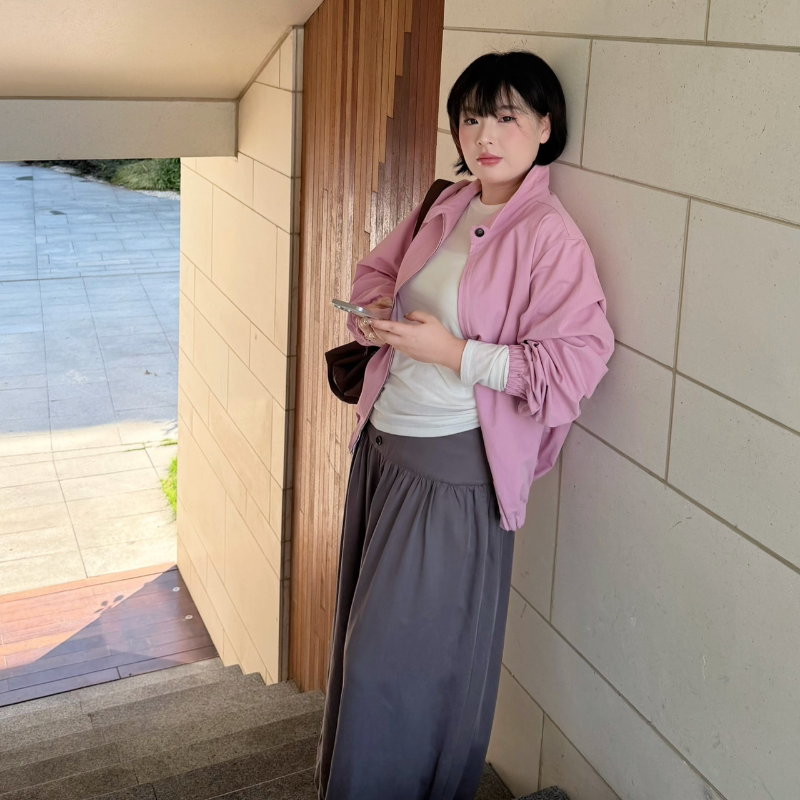 The Design Speaks for Itself | D S m D | Plus-Size Women's Loose-Fitting, Regular-Shoulder, Niche Purple-Pink Casual Jacket The Design Speaks for Itself | D S m D | Plus-Size Women's Loose-Fitting, Regular-Shoulder, Niche Purple-Pink Casual Jacket