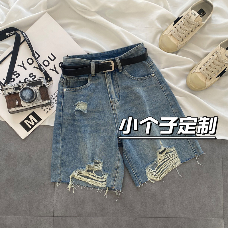 145 Petite Ripped Denim Shorts for Women, Summer Thin Style, 2026 High-Waisted, Slimming, Loose Mid-Length Pants
