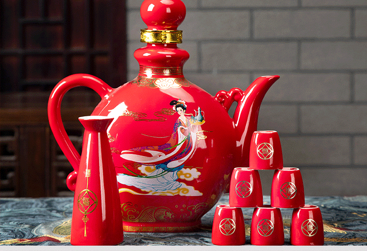 Wine suits for Chinese style household jingdezhen ceramics seal three catties Chinese red Wine bottle with Wine glasses