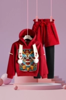 Толстовка, красная бархатная альпака, шорты, с вышивкой