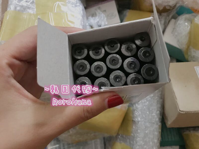 Hít thở 3 năm Hàn Quốc che khuyết điểm tươi mát Vòng tròn mắt đen Khả năng sửa chữa mụn sáng chất lỏng kem che khuyết điểm the face shop