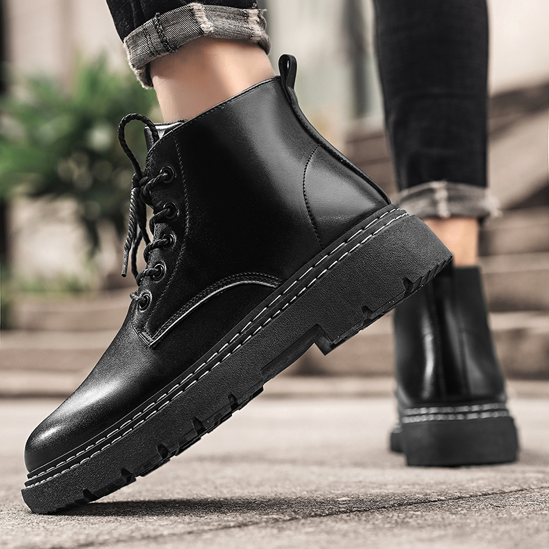 Martin boots Men's shoes Summer 2022 new high cylinder Inron fan car heightening short boots Men's black 100 hitch boot