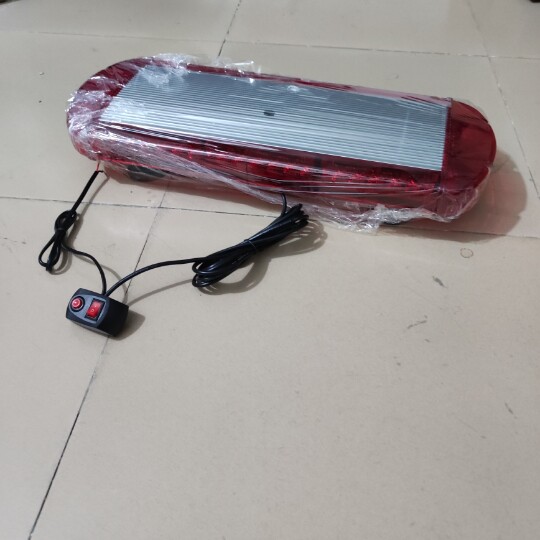 строб 警示灯led城管工程爆闪清障救援顶灯消防车拖车路政蓝黄红长排灯