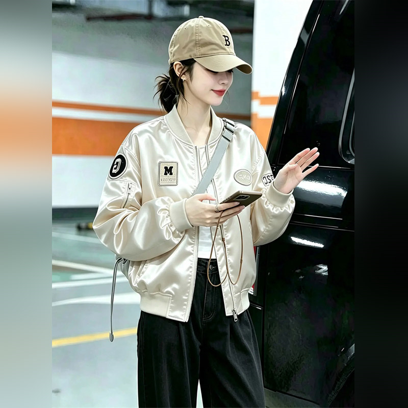 Trendy Short Baseball Jacket for Women, 2026 Autumn Popular Hot Item, Super Stylish Casual Top Trendy Short Baseball Jacket for Women, 2026 Autumn Popular Hot Item, Super Stylish Casual Top
