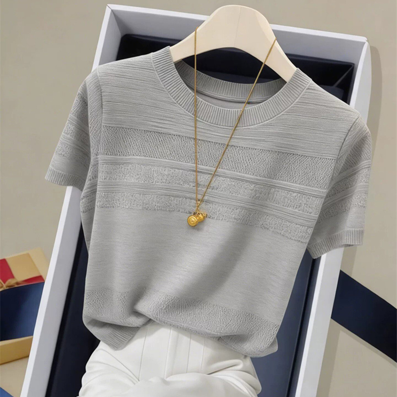 Trendy Brand Round Neck Hollow Knit Short-Sleeve T-Shirt for Women 2026 New Summer Loose Slimming Design Niche Top
