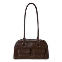 Вся кожа коричневая