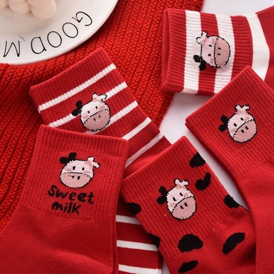 红色袜子女韩版中筒ins潮可爱卡通日系学生本命年属牛年袜情侣款