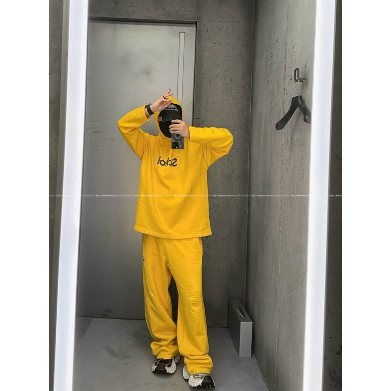 "Scholl Collaboration" Vanailusion Oval Letter Washed Yellow Sweatshirt Unisex Hoodie Trendy