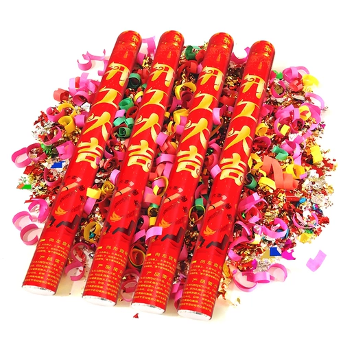 Празднование празднования Gift Cannon