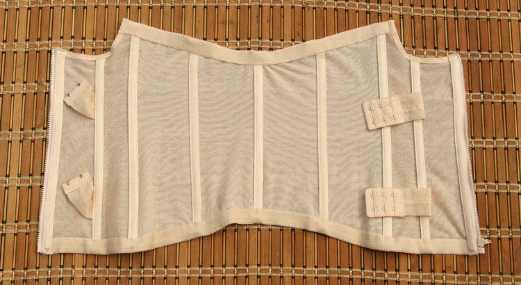 Corset luxueux en nylon - Ref 673666 Image 34