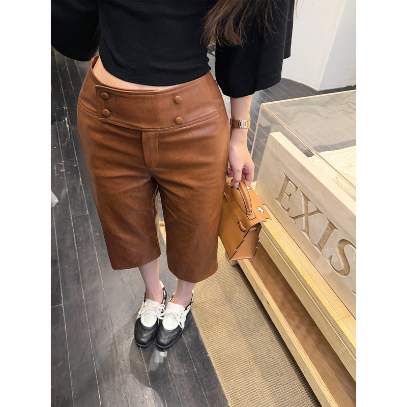 Okmashop "Old Style Chestnut Light Color" Pu Leather Pants for Women, Autumn Commuting, Slimming, Versatile, Straight-Leg Mid-Length Pants, Five-Point Pants Okmashop "Old Style Chestnut Light Color" Pu Leather Pants for Women, Autumn Commuting, Slimming, Versatile, Straight-Leg Mid-Length Pants, Five-Point Pants