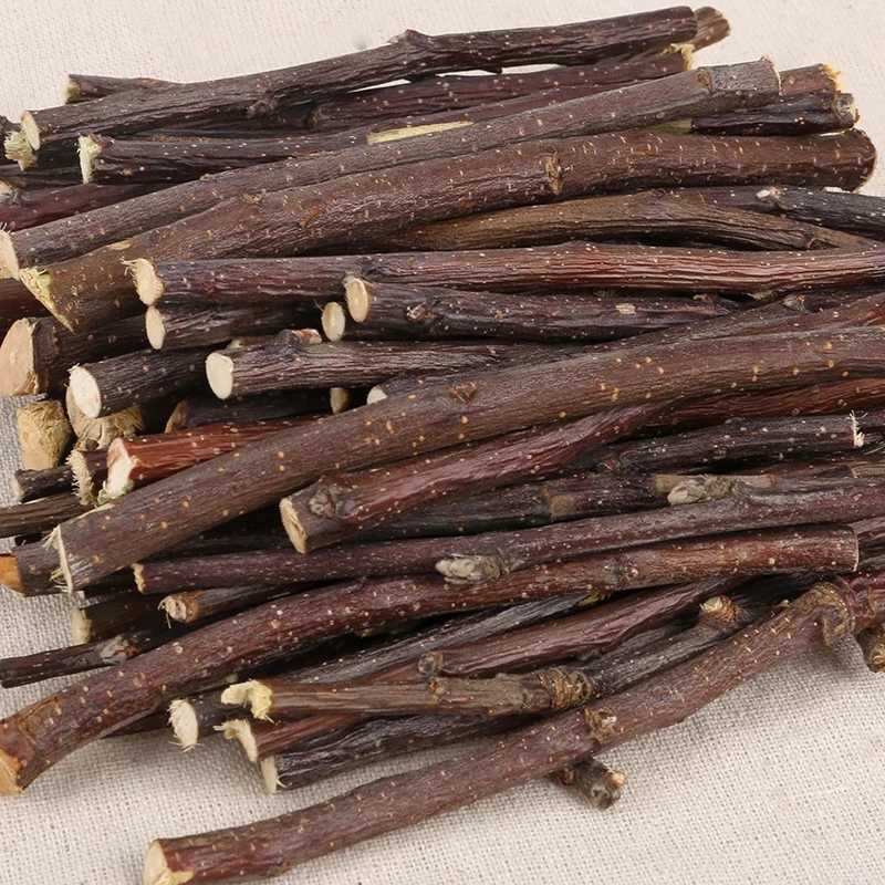 Totoro small pet molar stick stone supplies toy pine hamster special wood rabbit calcium supplement apple branch 150g