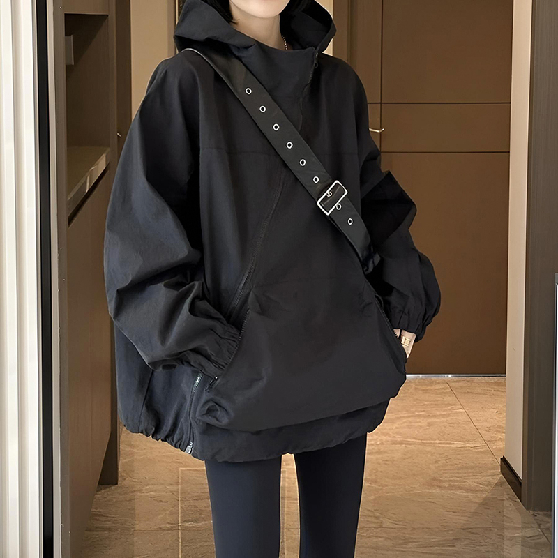 American-Style Waterproof Jacket for Women, Spring and Autumn Casual Style with Diagonal Zipper Design, Niche Hooded Windbreaker