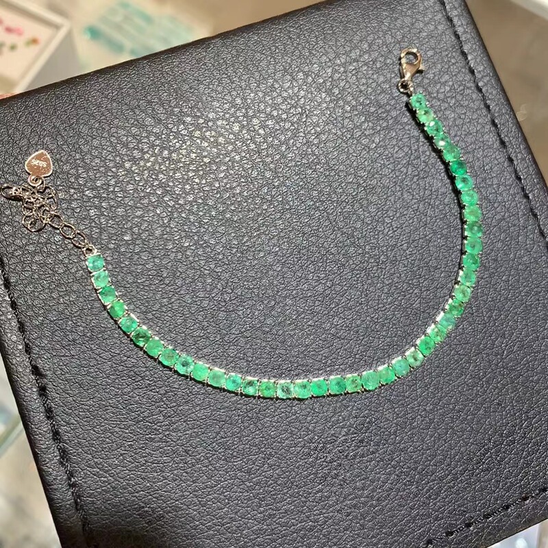 Emerald Bracelet Valentine's Day Gift