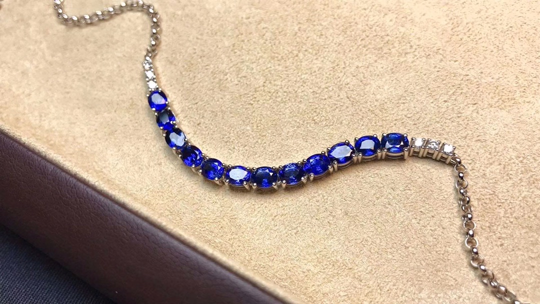 天然スリランカ産サファイアブレスレット、メインストーン5Aグレードサファイア、メインストーンサイズ3*4mm