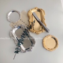 Korean ins retro court metal plate jewelry pendulum candle plate carved small tray storage plate shooting props