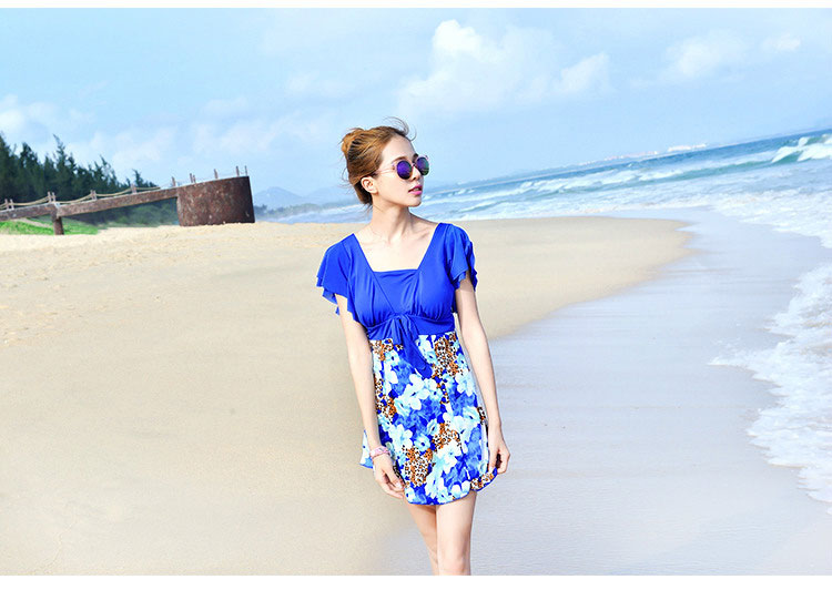 Đồ bơi nữ có tay ngắn trung niên che bụng là bộ đồ bơi người già gầy gò bảo thủ cộng với phân bón XL mẫu áo tắm liền thân đẹp