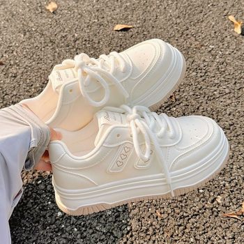Autumn Women's Shoes, White Sneakers, 2024 New Popular Thick-Soled Height-Increasing Shoes, Versatile with Wide-Leg Pants, Chic Sneakers