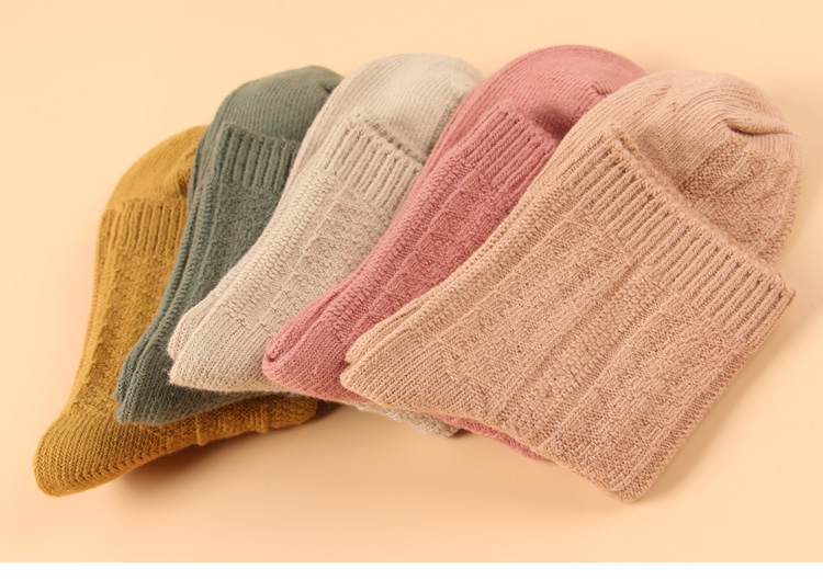 Phụ nữ mùa thu và mùa đông retro dày ống ống dày mềm ấm ấm dài eo thể thao vớ cotton đơn giản quần tất đồ lót