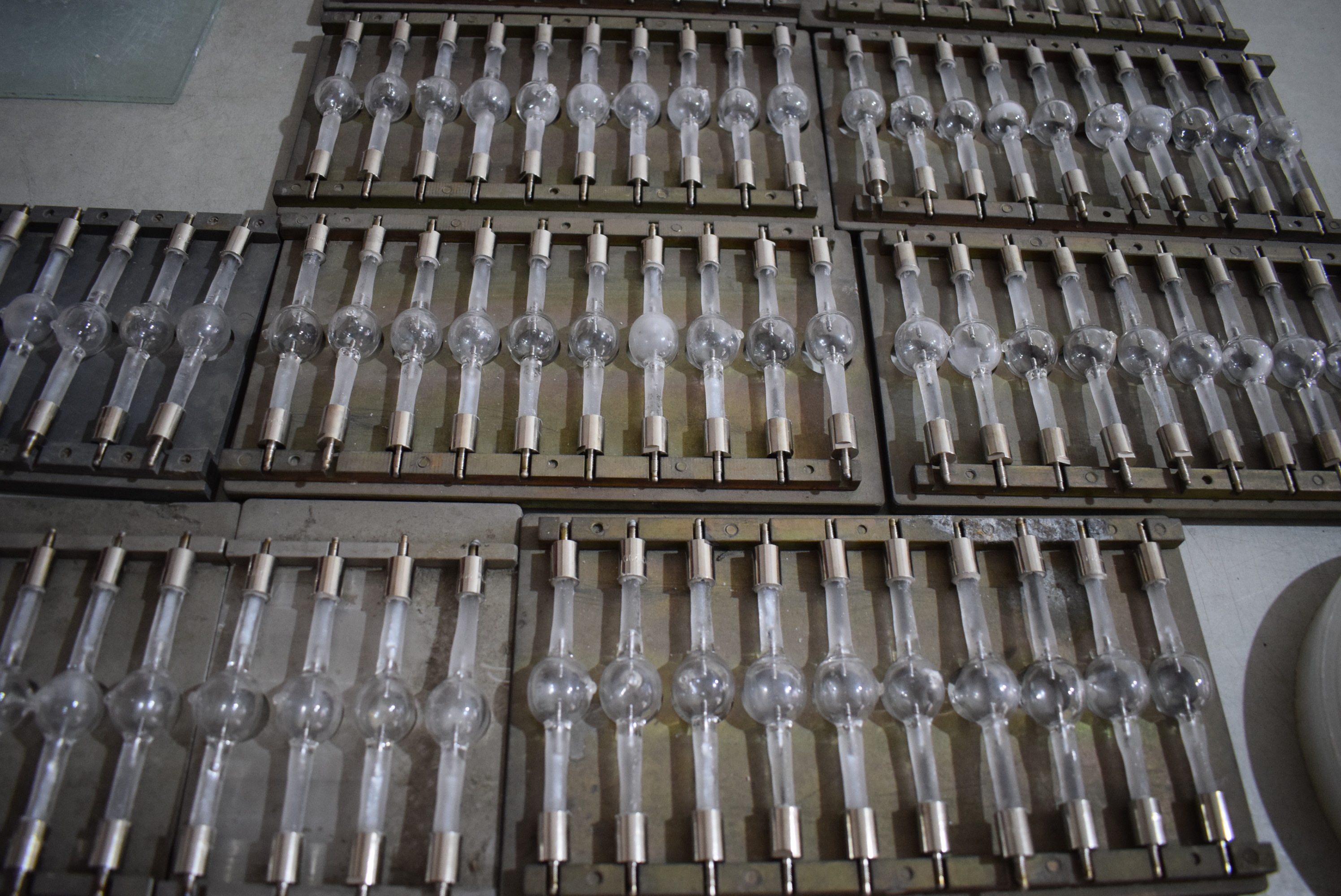 575W shake headlight bulb 1200W575W mini-tracing light bulb wedding stage 575W computer shook headbulb