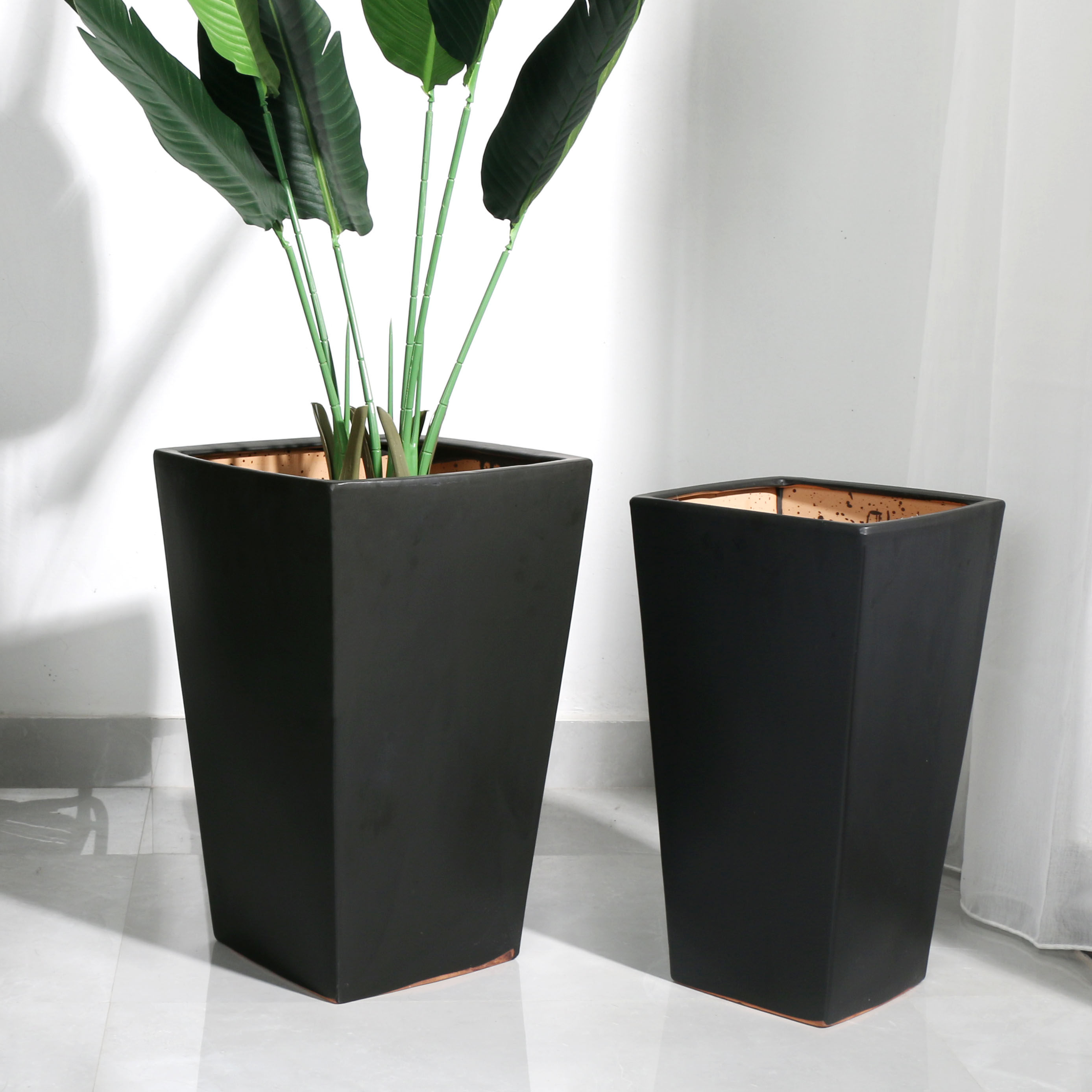 Ceramic flower pot large oversized black high cylinder square living room extra large long fortune tree square clearance