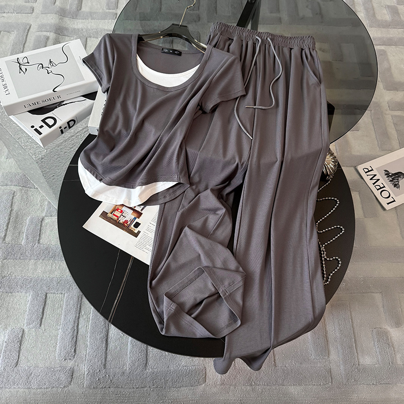 Ice Silk Casual Sports Suit for Women, Summer Slimming Korean Style Fake Two-Piece Top with Drapey Wide-Leg Pants Two-Piece Set