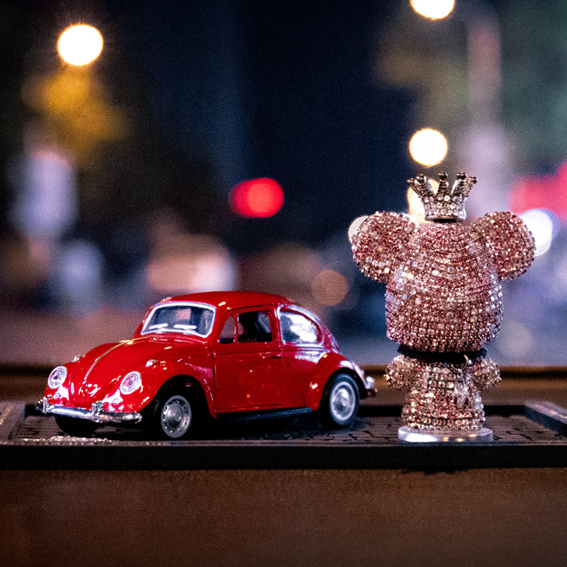 Car Interior Decoration Pendulum CAR PERFUME GODDESS UPSCALE SCENTS OF LIGHT INCENSE CREATIVE PRETTY MID CONTROL TERRACE INNET RED-Taobao