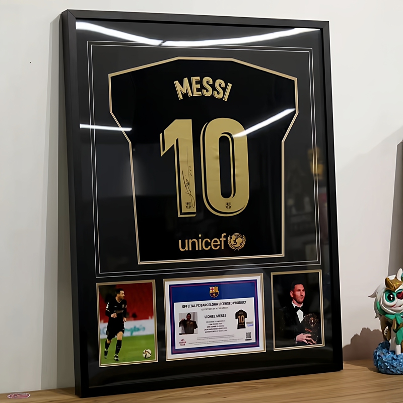 High-End Solid Wood Photo Frame for Framing Jerseys, Football and Basketball Game Uniforms, Collectible Commemorative Display Frame for Wall Hanging