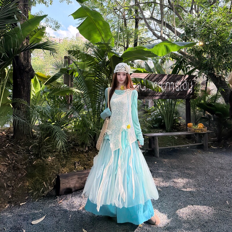 Vibrant Dopamine Style Yunnan Jingdezhen Bohemian Pastoral Style Wild Forest-Inspired Relaxed Outfit Set for Women in Autumn Vibrant Dopamine Style Yunnan Jingdezhen Bohemian Pastoral Style Wild Forest-Inspired Relaxed Outfit Set for Women in Autumn