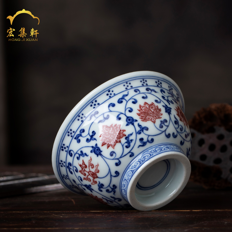 Jingdezhen porcelain youligong master cup hand - made imitated yongle bound branch lotus pressure hand cup cup bowl is blue and white