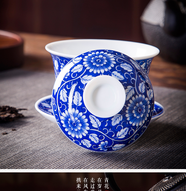 Tureen tea cups of jingdezhen ceramic only three large blue and white tea cup bowl hand - made ancient bowl lotus flower