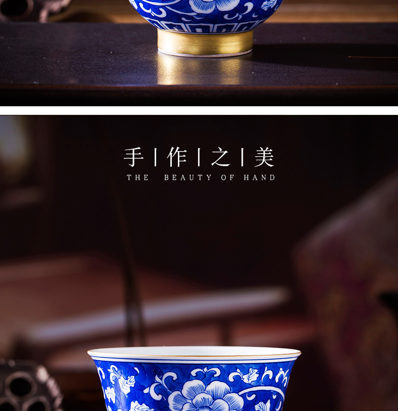 Blue and white master kung fu tea cups of jingdezhen ceramic tea set hand - made personal cup sample tea cup cup single cup a cup