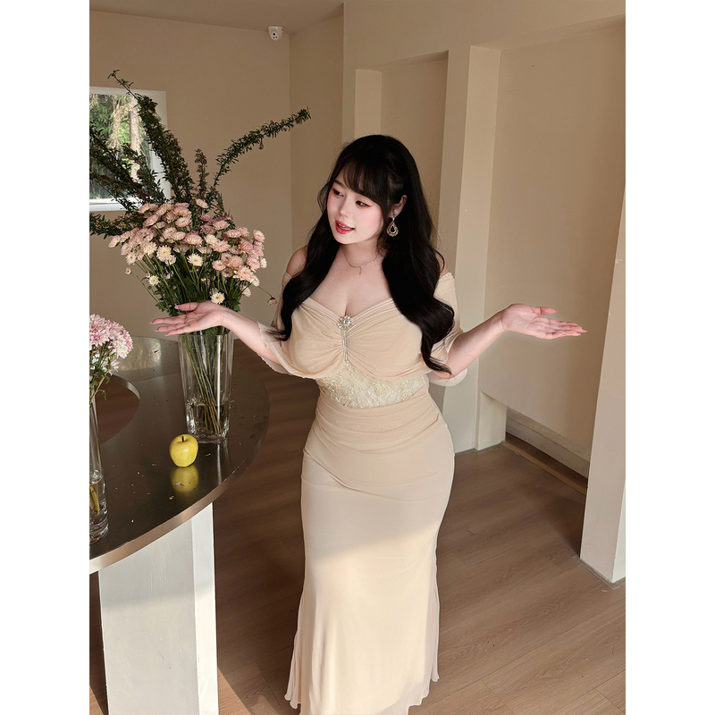 Babes【Goddess of Beauty】Plus-Size Pure Desire Style Strapless Ruched Mesh Slim-Fit Dress with a High-End Feel